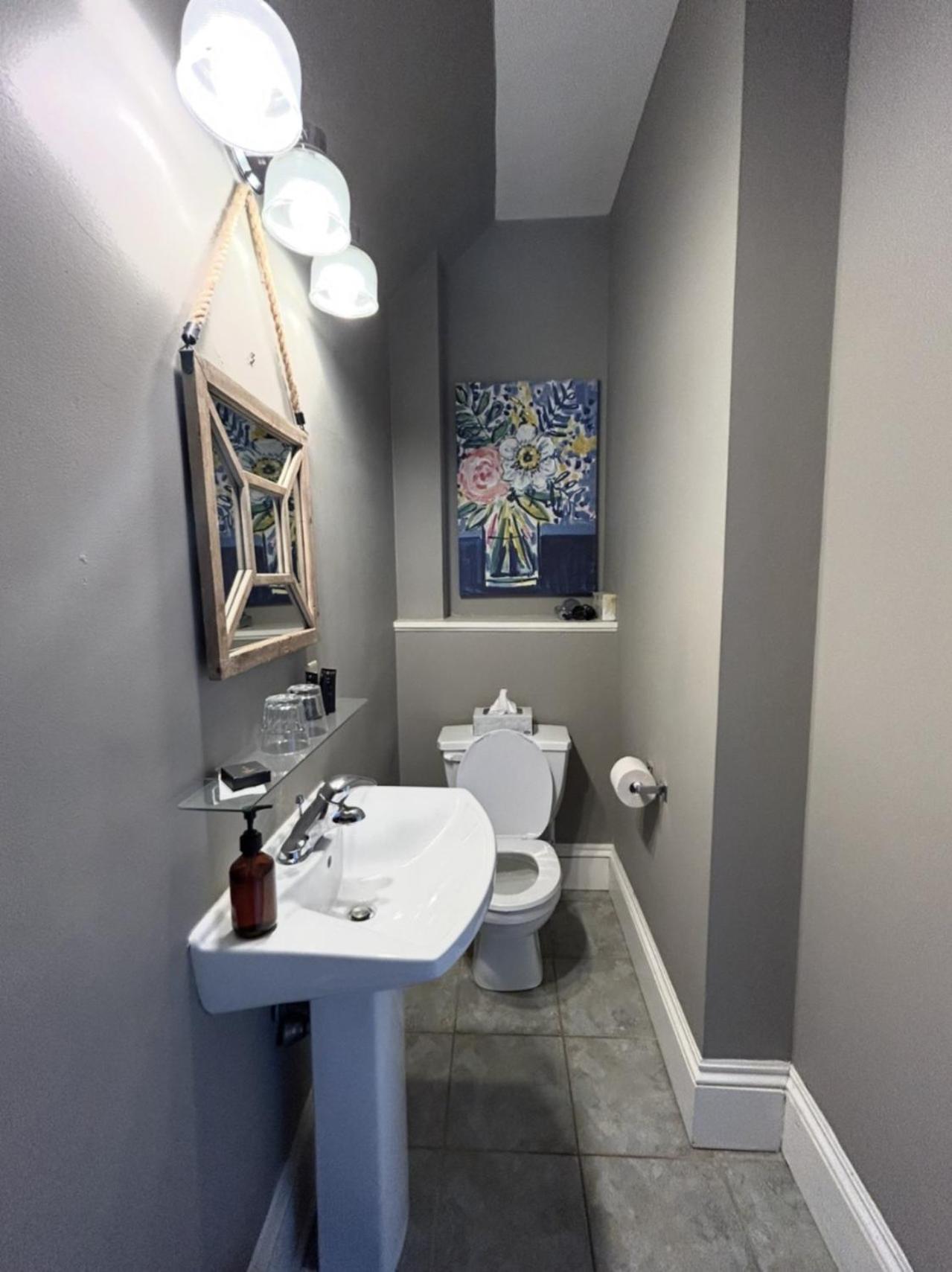 Fairholm Boutique Inns Charlottetown Room photo