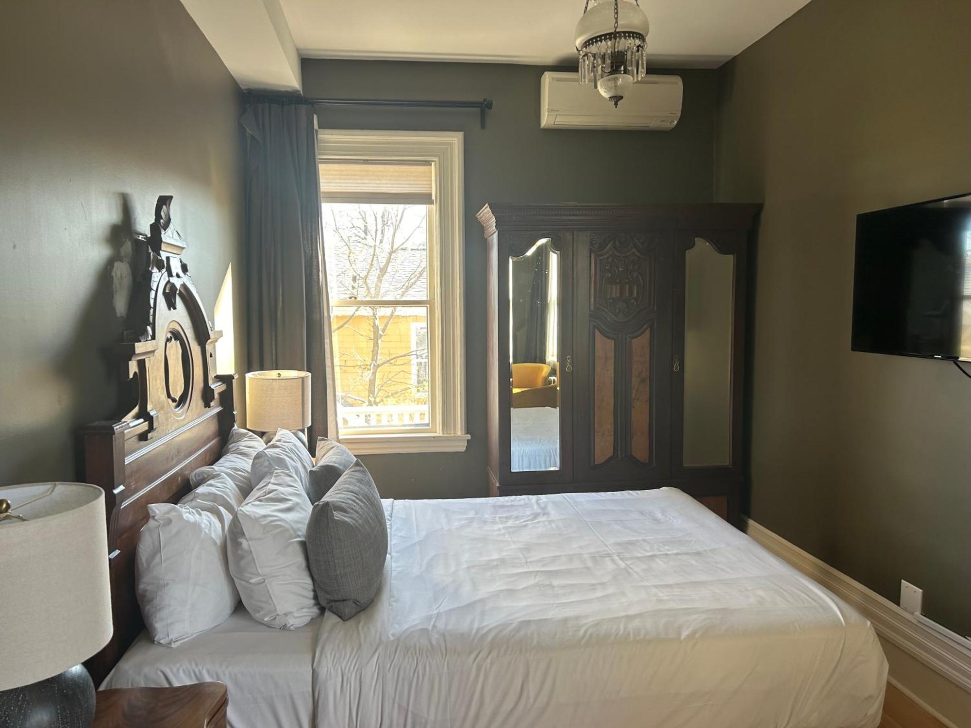 Fairholm Boutique Inns Charlottetown Room photo