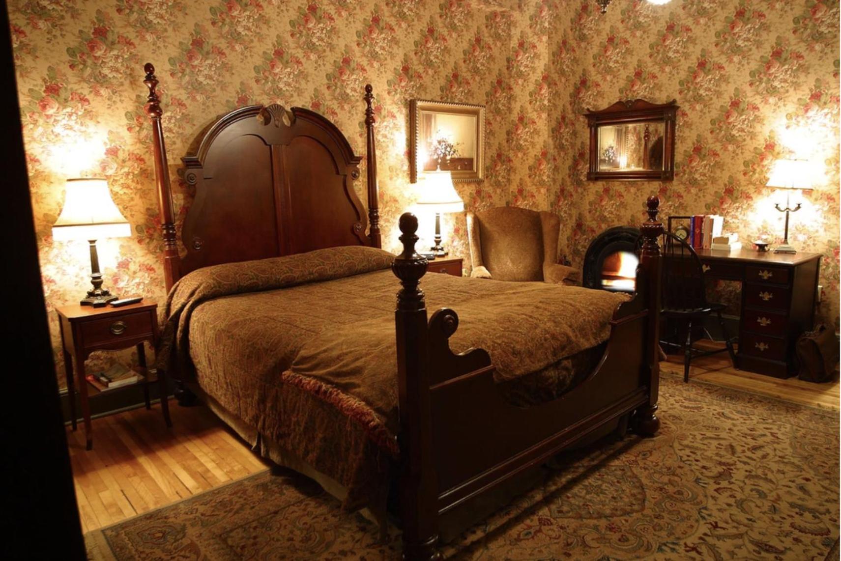 Fairholm Boutique Inns Charlottetown Room photo